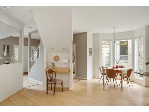 3016 SE Berkeley Place Portland OR 97202