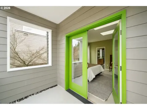 3016 SE Berkeley Place Portland OR 97202
