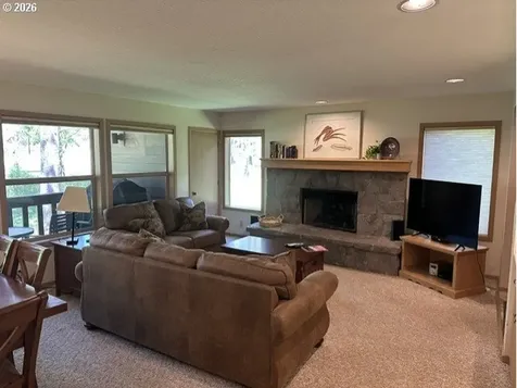 57377 Beaver Ridge Loop Sunriver OR 97707