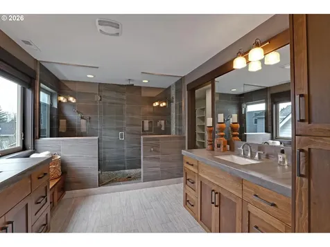 3402 NW 117th Place Portland OR 97229