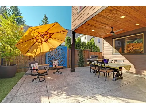 3402 NW 117th Place Portland OR 97229