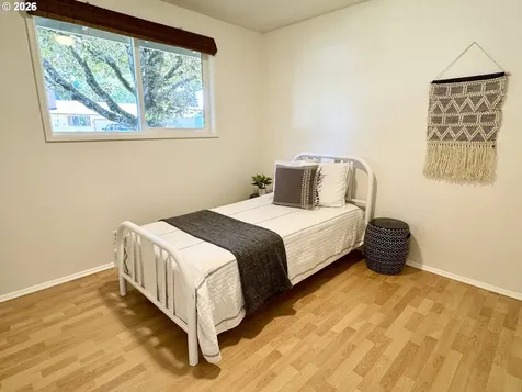 345 E Rosewood Avenue Eugene OR 97404
