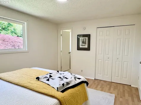 345 E Rosewood Avenue Eugene OR 97404