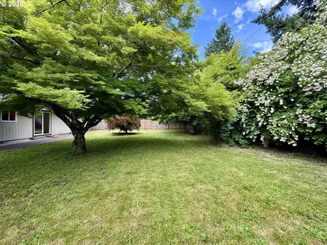 345 E Rosewood Avenue Eugene OR 97404