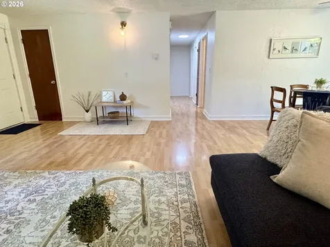 345 E Rosewood Avenue Eugene OR 97404