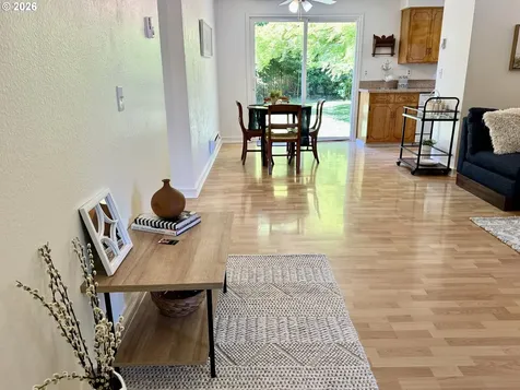 345 E Rosewood Avenue Eugene OR 97404