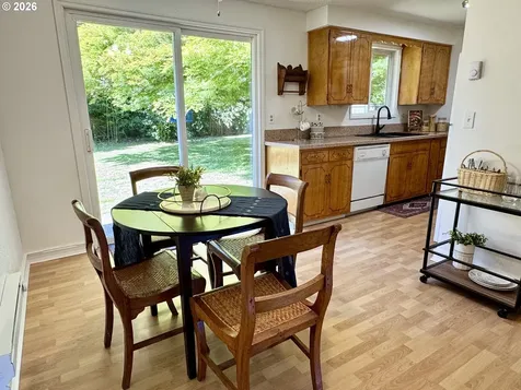 345 E Rosewood Avenue Eugene OR 97404
