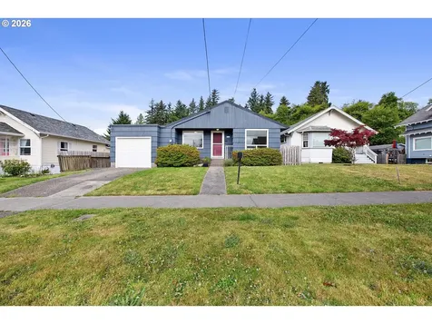 1465 3rd Street Astoria OR 97103