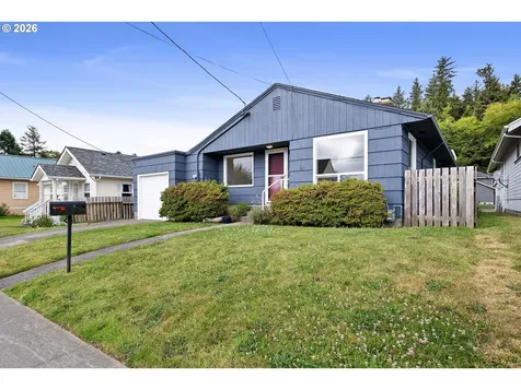 1465 3rd Street Astoria OR 97103