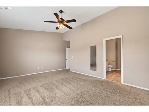 55 Monroe Drive Cathlamet WA 98612
