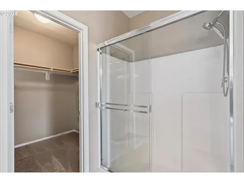 55 Monroe Drive Cathlamet WA 98612