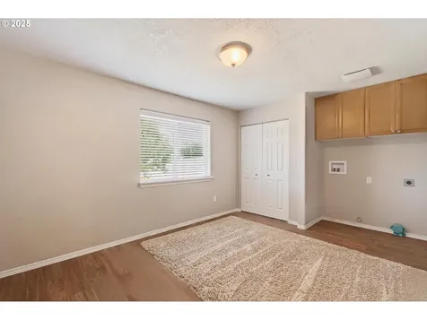 55 Monroe Drive Cathlamet WA 98612