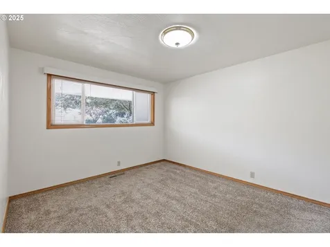 2460 Bailey Hill Road Eugene OR 97405