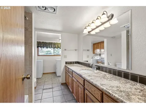 2460 Bailey Hill Road Eugene OR 97405