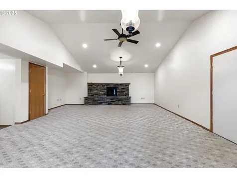 2460 Bailey Hill Road Eugene OR 97405
