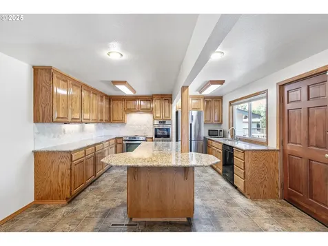 2460 Bailey Hill Road Eugene OR 97405