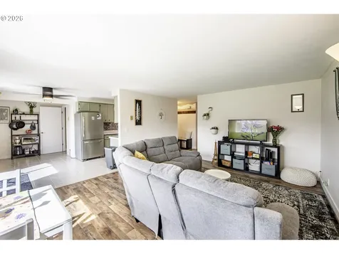 1121 Cedar Place Creswell OR 97426