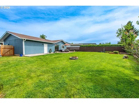 1121 Cedar Place Creswell OR 97426