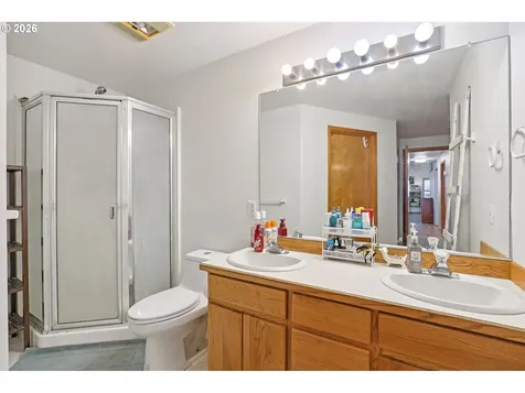 310 Pacific Street Columbia City OR 97018