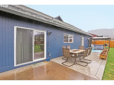 310 Pacific Street Columbia City OR 97018