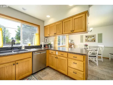 580 SW Westview Drive Mcminnville OR 97128