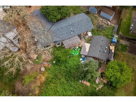 1535 SW 200th Court Beaverton OR 97003