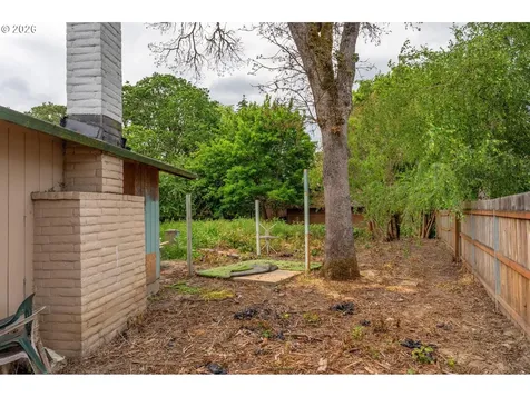 1535 SW 200th Court Beaverton OR 97003
