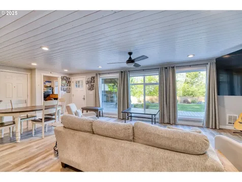 94531 Shelley Lane Coquille OR 97423