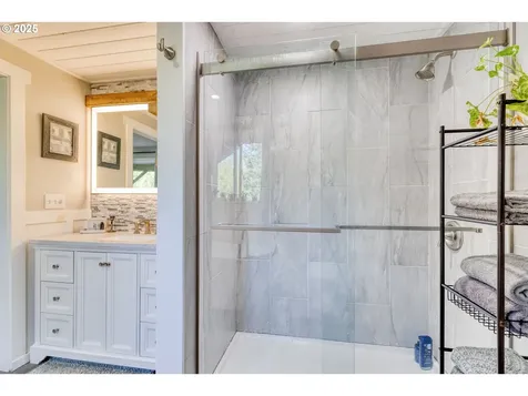 94531 Shelley Lane Coquille OR 97423