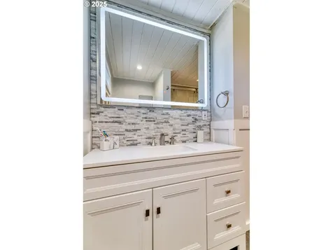 94531 Shelley Lane Coquille OR 97423