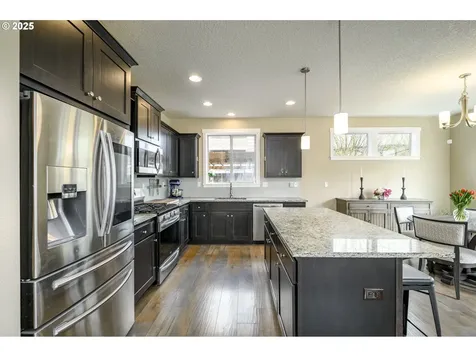 3950 N Grace Drive Newberg OR 97132