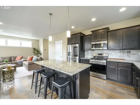 3950 N Grace Drive Newberg OR 97132