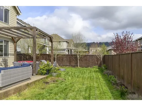 3950 N Grace Drive Newberg OR 97132