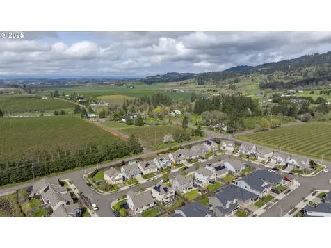 3950 N Grace Drive Newberg OR 97132