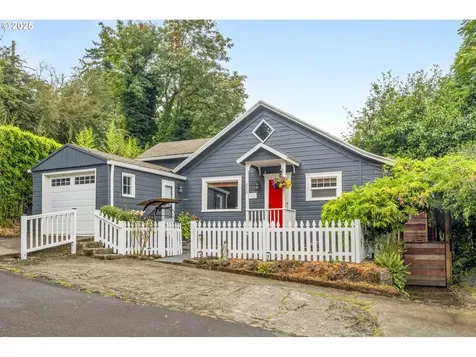 216 Jerome Street Oregon City OR 97045
