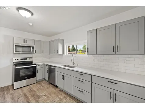 320 Beech Street Longview WA 98632