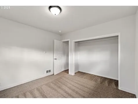 320 Beech Street Longview WA 98632