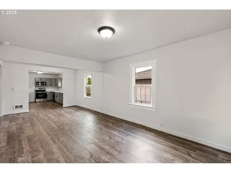 320 Beech Street Longview WA 98632