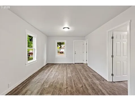 320 Beech Street Longview WA 98632