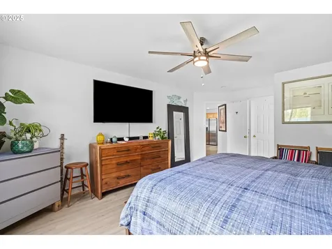 2212 NE 107th Street Vancouver WA 98686