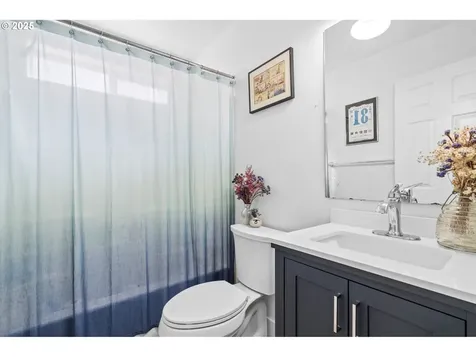 2212 NE 107th Street Vancouver WA 98686