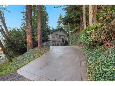 1254 N 6th Street Coos Bay OR 97420