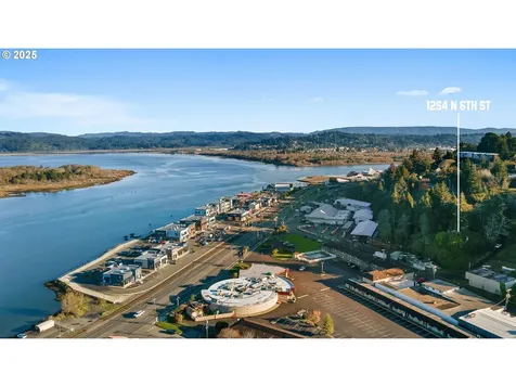 1254 N 6th Street Coos Bay OR 97420