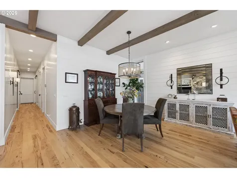 525 SW Point Avenue Depoe Bay OR 97341