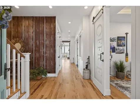 525 SW Point Avenue Depoe Bay OR 97341