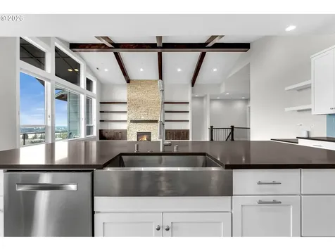 2031 NW Larkspur Street Camas WA 98607