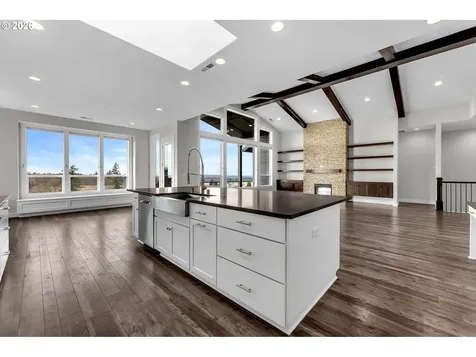 2031 NW Larkspur Street Camas WA 98607