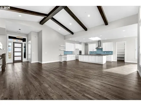 2031 NW Larkspur Street Camas WA 98607