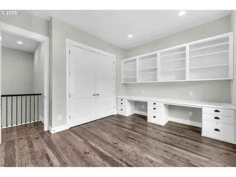 2031 NW Larkspur Street Camas WA 98607