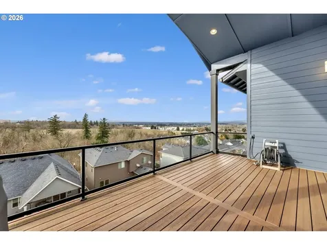 2031 NW Larkspur Street Camas WA 98607